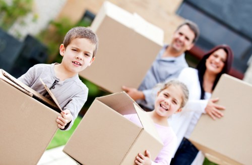 Eco-friendly moving practices with recyclable materials